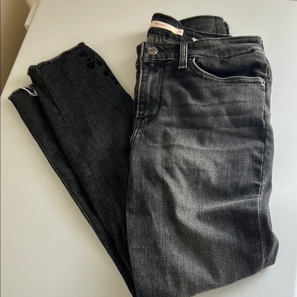 Levi's